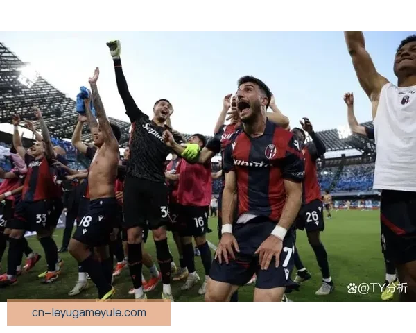 佩德罗感谢博洛尼亚球迷掌声 佩德罗感谢博洛尼亚球迷掌声